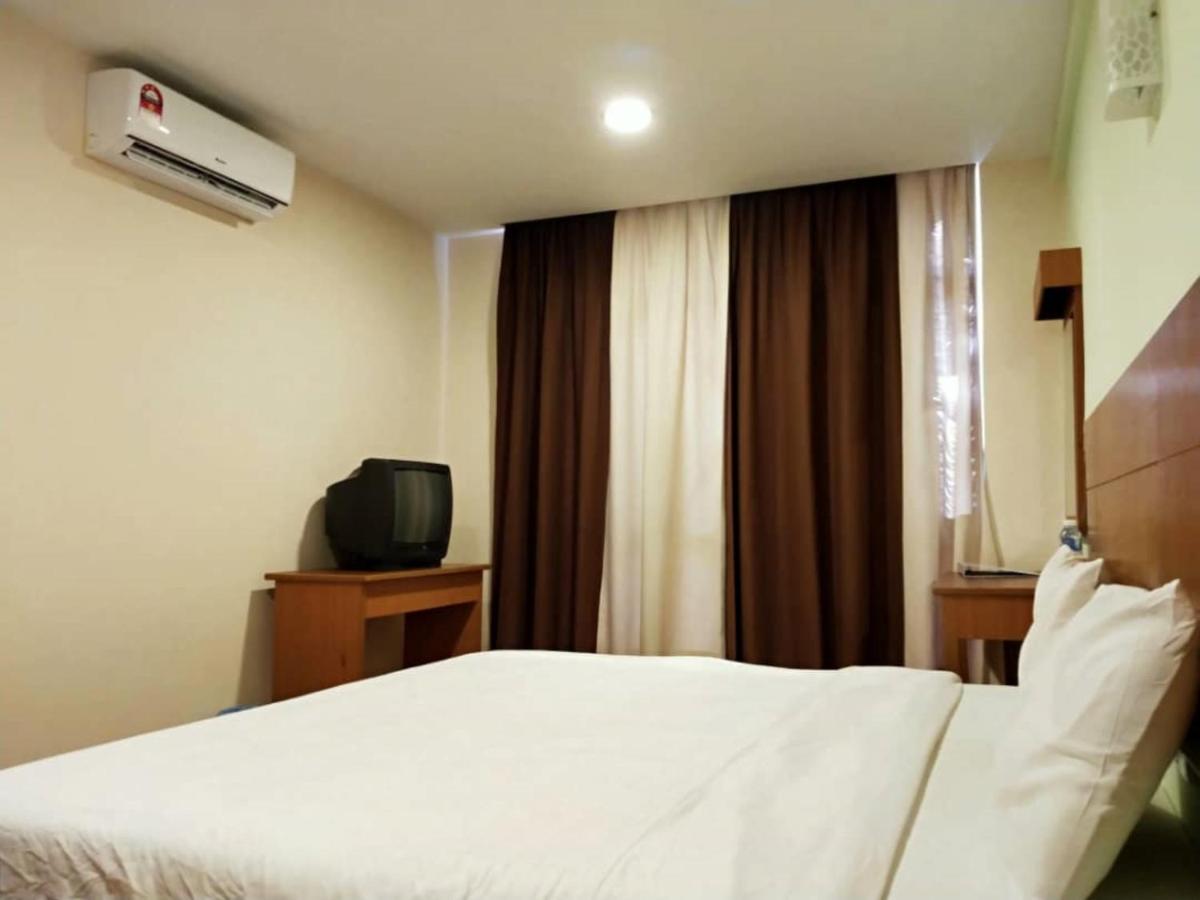 Mrc Hotel Melaka Raya Malacca Exterior foto